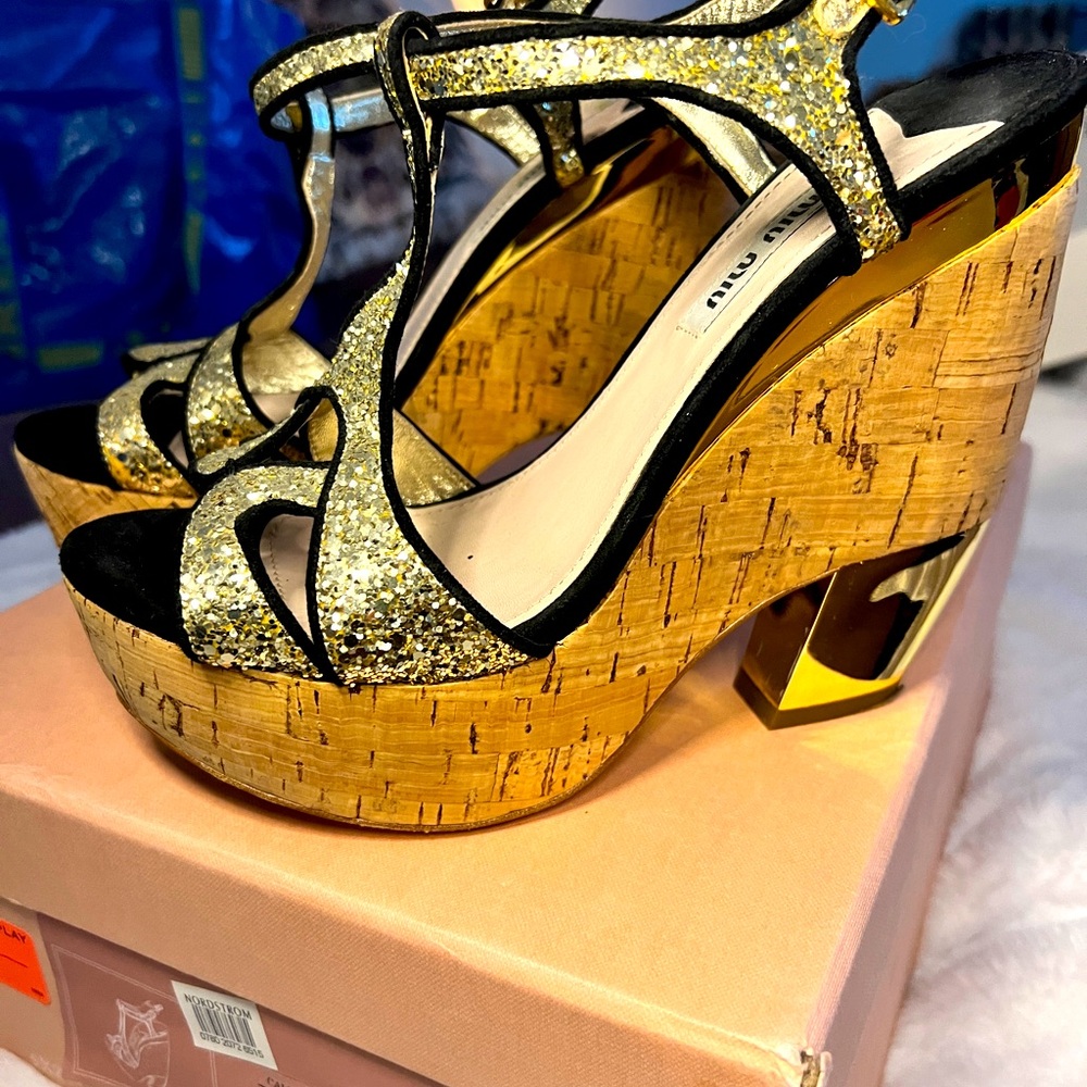 EUC MIU MIU glitter platforms, 37